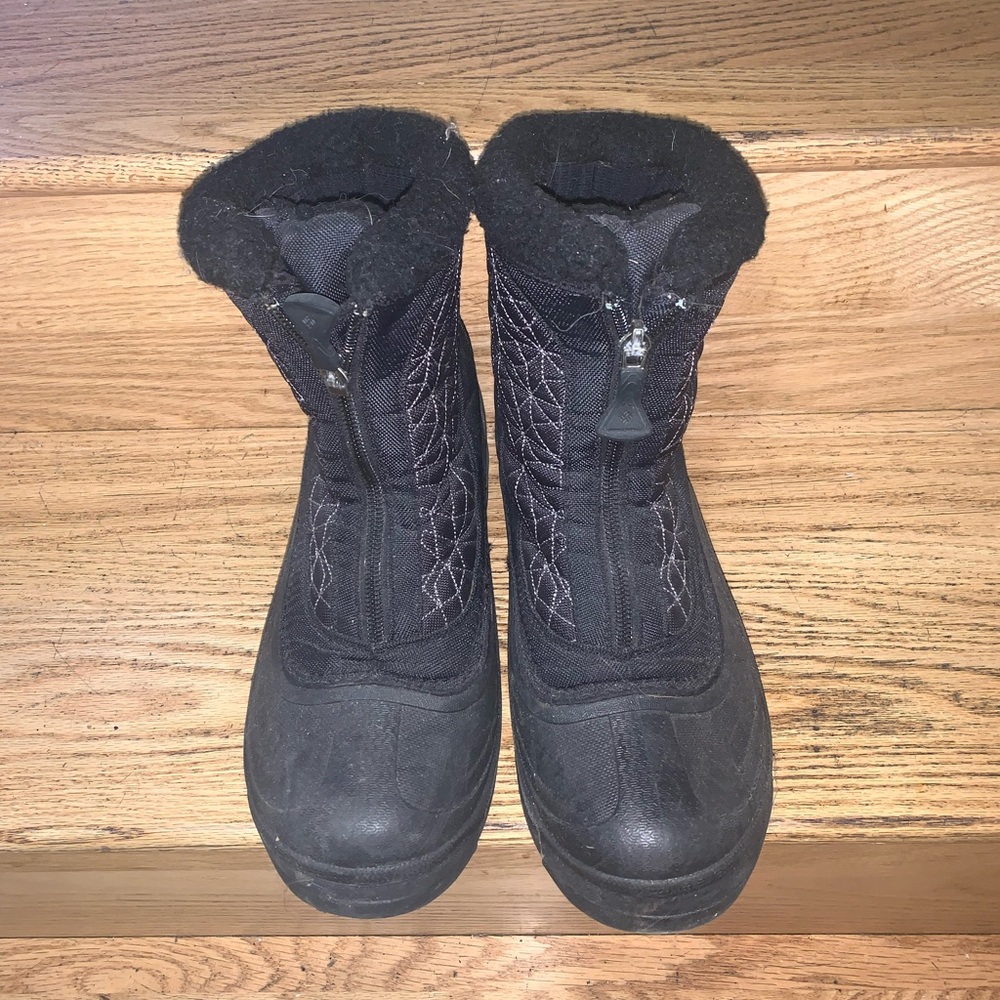Columbia snow boots